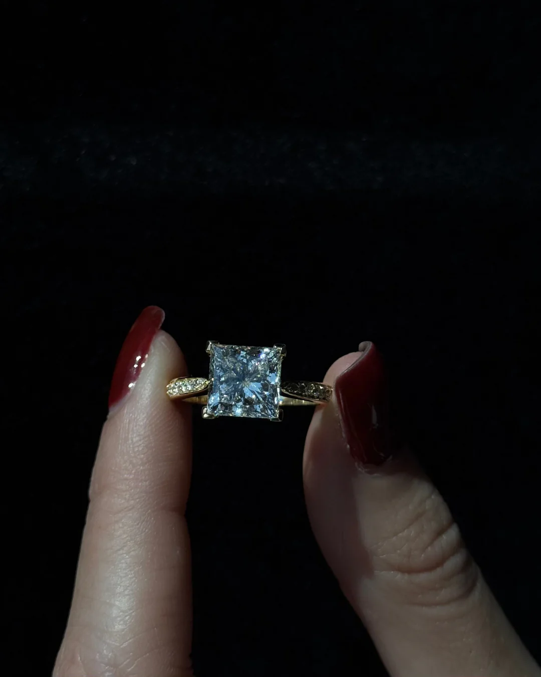 Princess Cut Lab-Grown Diamond Engagement Ring with SideStones Channel Setting - Image 14