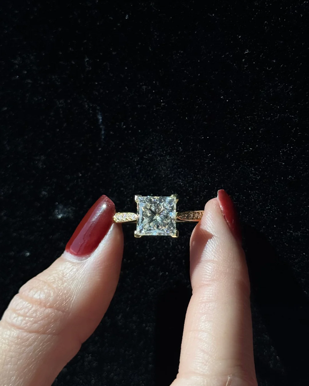 Princess Cut Lab-Grown Diamond Engagement Ring with SideStones Channel Setting - Image 3