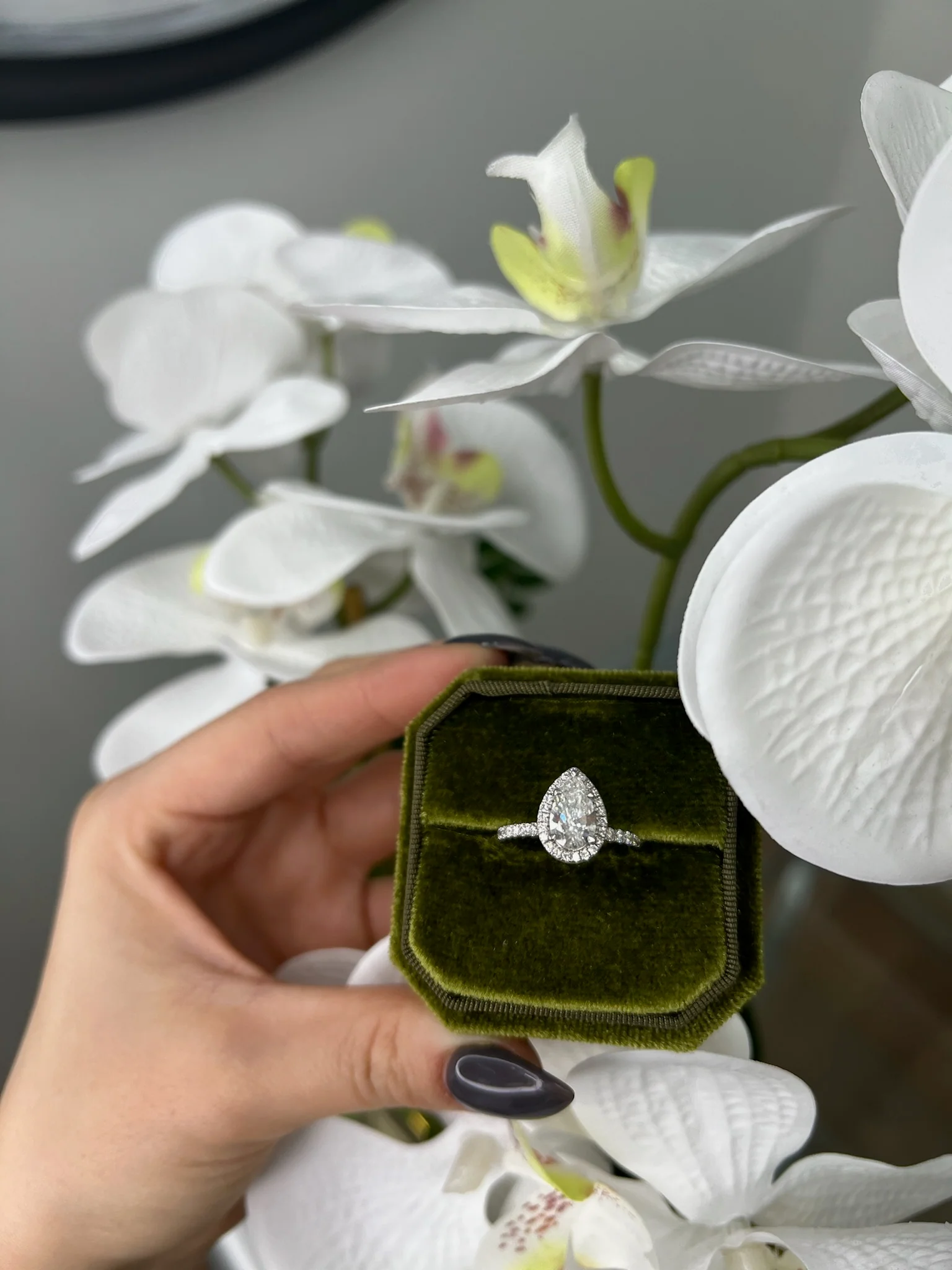 Pear Shaped Lab Grown Diamond Solitaire Engagement Ring with Halo & SideStones - Image 10