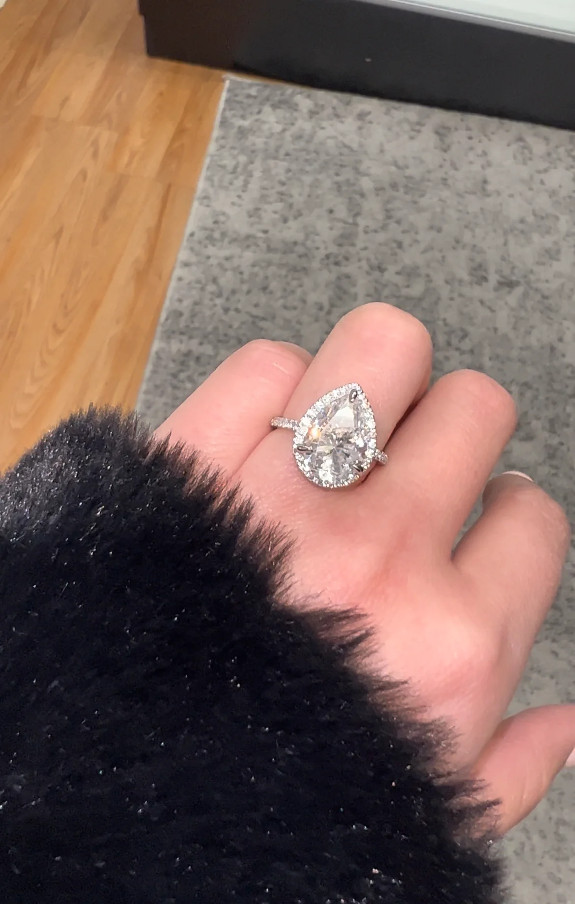 Pear Shaped Lab Grown Diamond Solitaire Engagement Ring with Halo & SideStones - Image 8